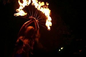 FIRE DANCERS (SHOWS CON FUEGO)