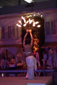 FIRE DANCERS (SHOWS CON FUEGO)