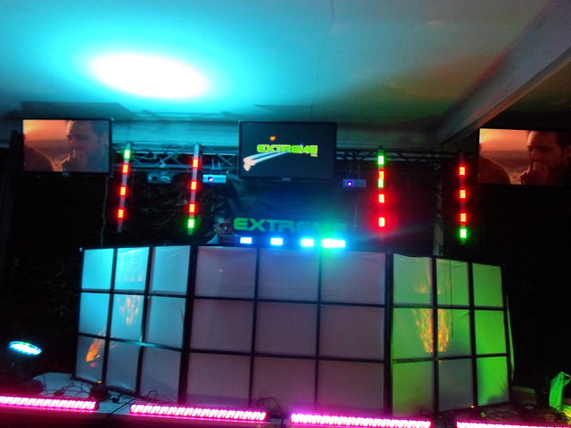 CABINA EXTREME PARA DJ